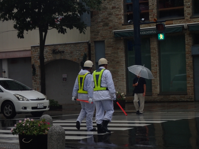 50代転職で警備員になった理由は自営の総菜屋が倒産